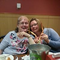 Sandra Linder Photo 25