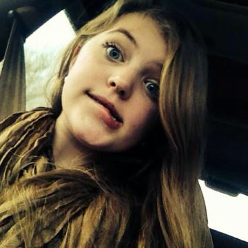 Danielle Anglin Photo 5
