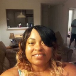Anita Holmes Photo 6