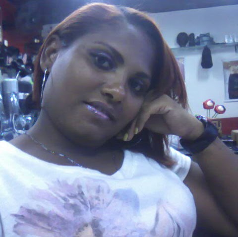 Adriana Luz Photo 10