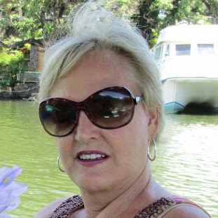 Sharon Arnett Photo 23