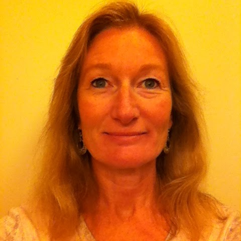 Linda Bruce Photo 31