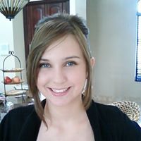 Alyssa Daniel Photo 9