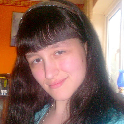 Rebecca Ward Photo 11