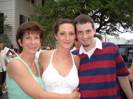 Debbie Hamilton Photo 1