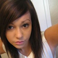 Cassandra Weeks Photo 4
