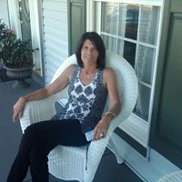 Michelle Cummings Photo 38