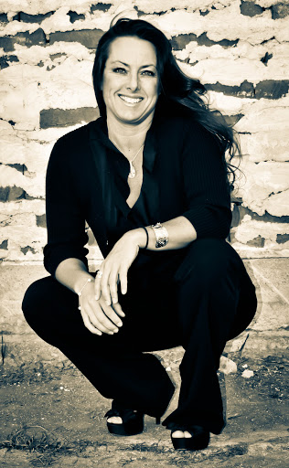 Debbie Newton Photo 33