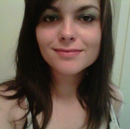 Sarah Morrison Photo 9