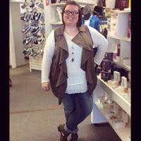 Ashley Howerton Photo 11