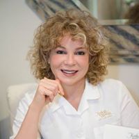 Kathryn Robbins Photo 17