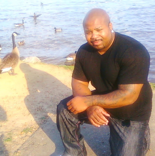 Leroy Robinson Photo 9