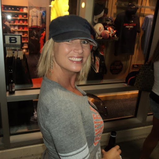 Amber Davidson Photo 13