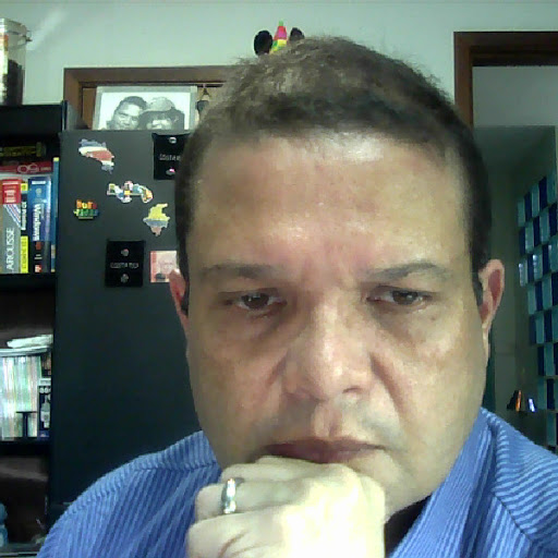 Roberto Ochoa Photo 34