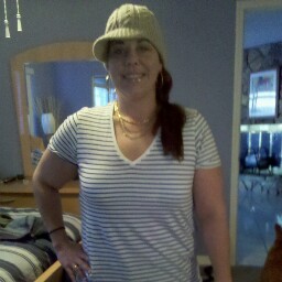 Lisa Waddell Photo 27
