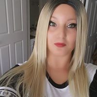 Danielle Crawford Photo 40