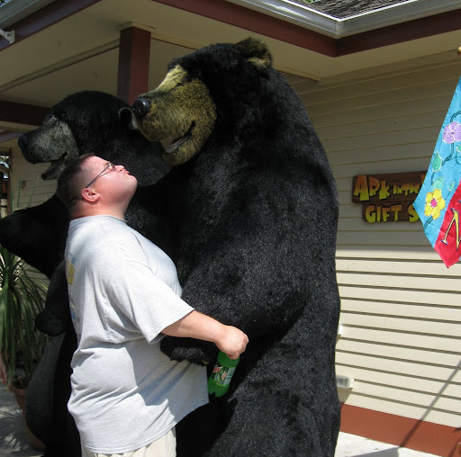 Terry Moore Photo 33