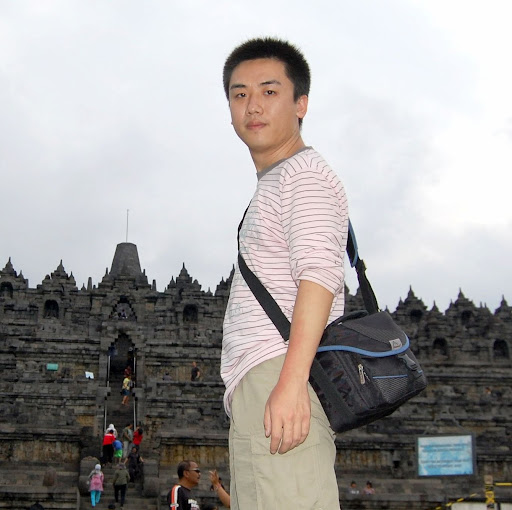 Leon Li Photo 29