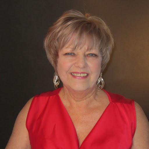 Rachel Tompkins Photo 39