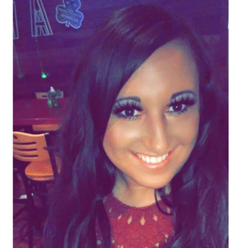 Nicole Lindsey Photo 8