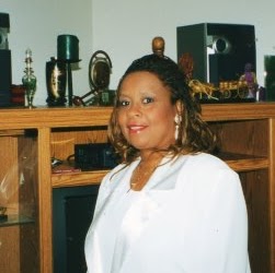 Sandra Covert Photo 5