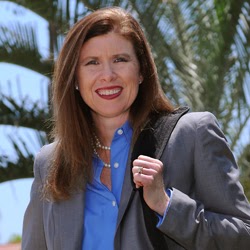 Maria Bailey Photo 4