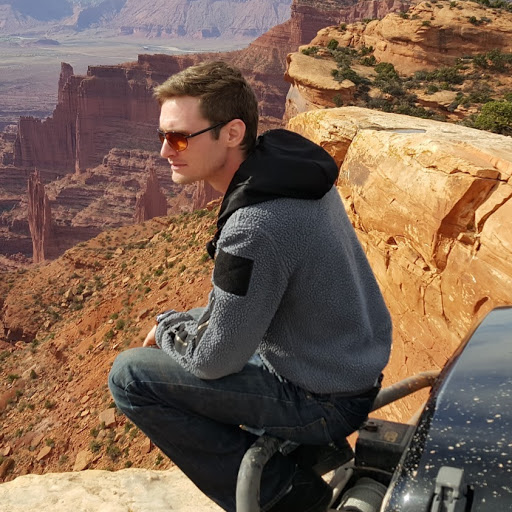 Kristopher Davis Photo 12