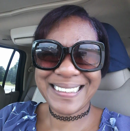 Andrea Davis Photo 9