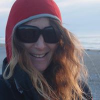 Julia Brophy Photo 7
