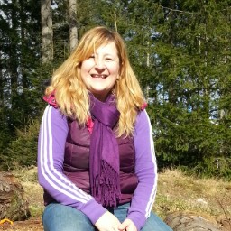 Karen Holden Photo 17