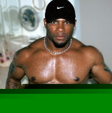 Marcus Steele Photo 13