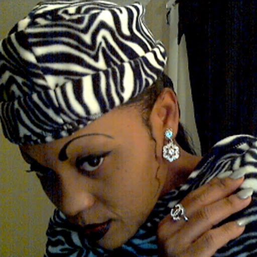 Yolanda Bell Photo 45