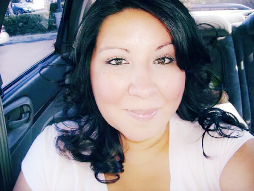 Elizabeth Bermudez Photo 35