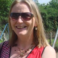 Lynda Irwin Photo 14