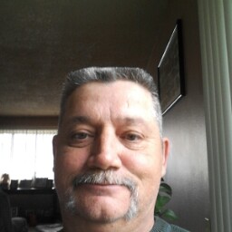 Robert Gleason Photo 45