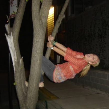 Kelly Adams Photo 6