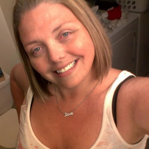 Kim Henry Photo 37