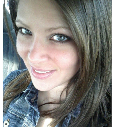 Angela Remington Photo 13