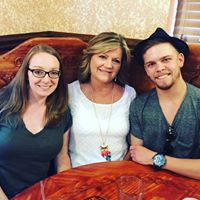 Paula Gunn Photo 7