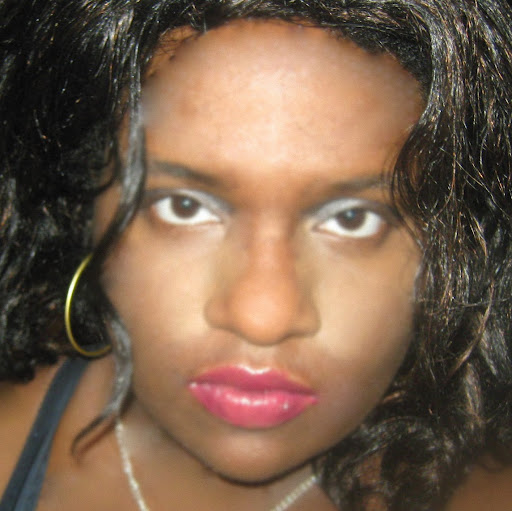 Cassandra Thompson Photo 7