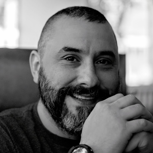 Daniel Salinas Photo 27