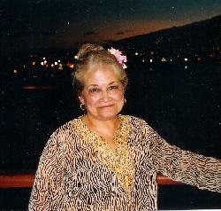 Sylvia Lopez Photo 45