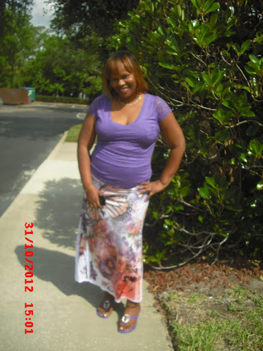 Donna Singleton Photo 13