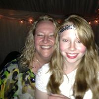 Michele Hillman Photo 23