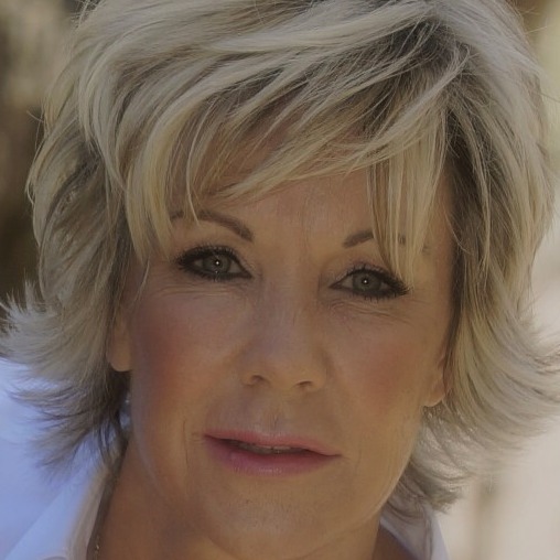 Carolyn Monroe Photo 27