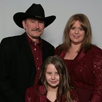 Darlene Wells Photo 30