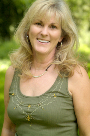 Mary Hicks Photo 35