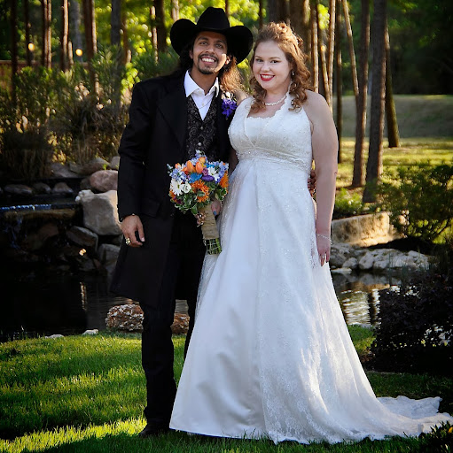 Amy Shaver Photo 34