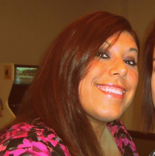 Erin Hanlon Photo 34