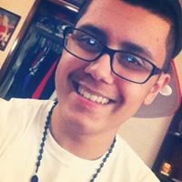 Chris Ruiz Photo 25